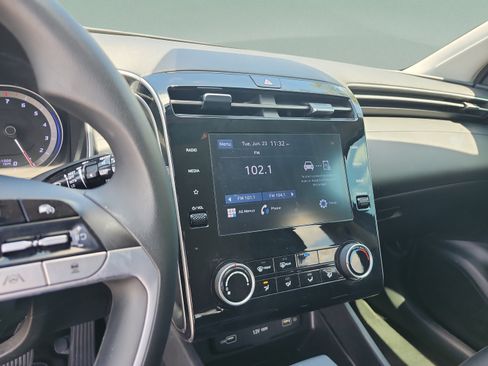 Certified 2022 Hyundai Tucson SEL FWD image 12
