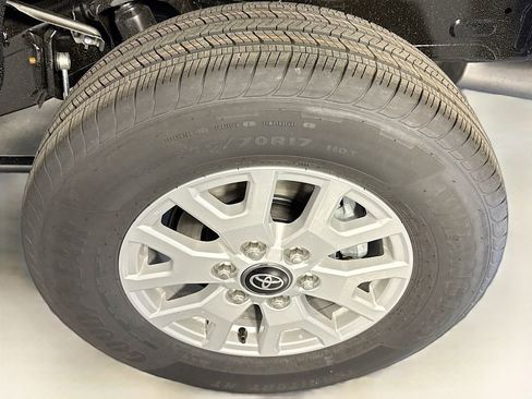 New 2026 Toyota Tacoma SR5 image 31