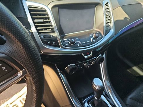 Used 2017 Chevrolet SS RWD image 15