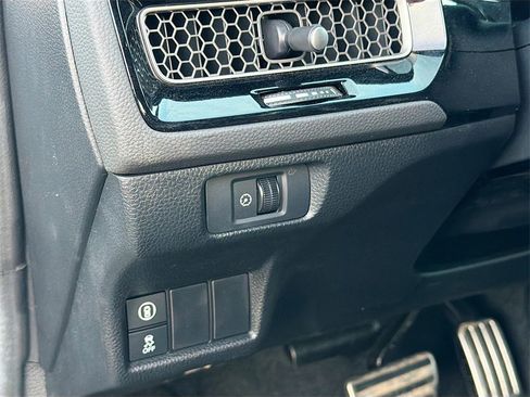 Used 2024 Honda Civic Sport image 10