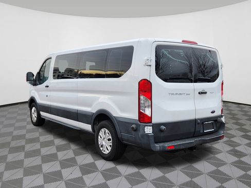 Used 2018 Ford Transit 350 XLT image 4