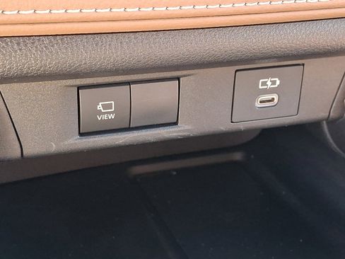 Used 2025 Toyota Grand Highlander AWD Hybrid image 30