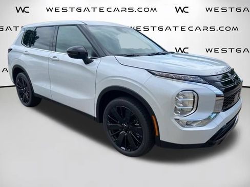 New 2026 Mitsubishi Outlander LE FWD image 29