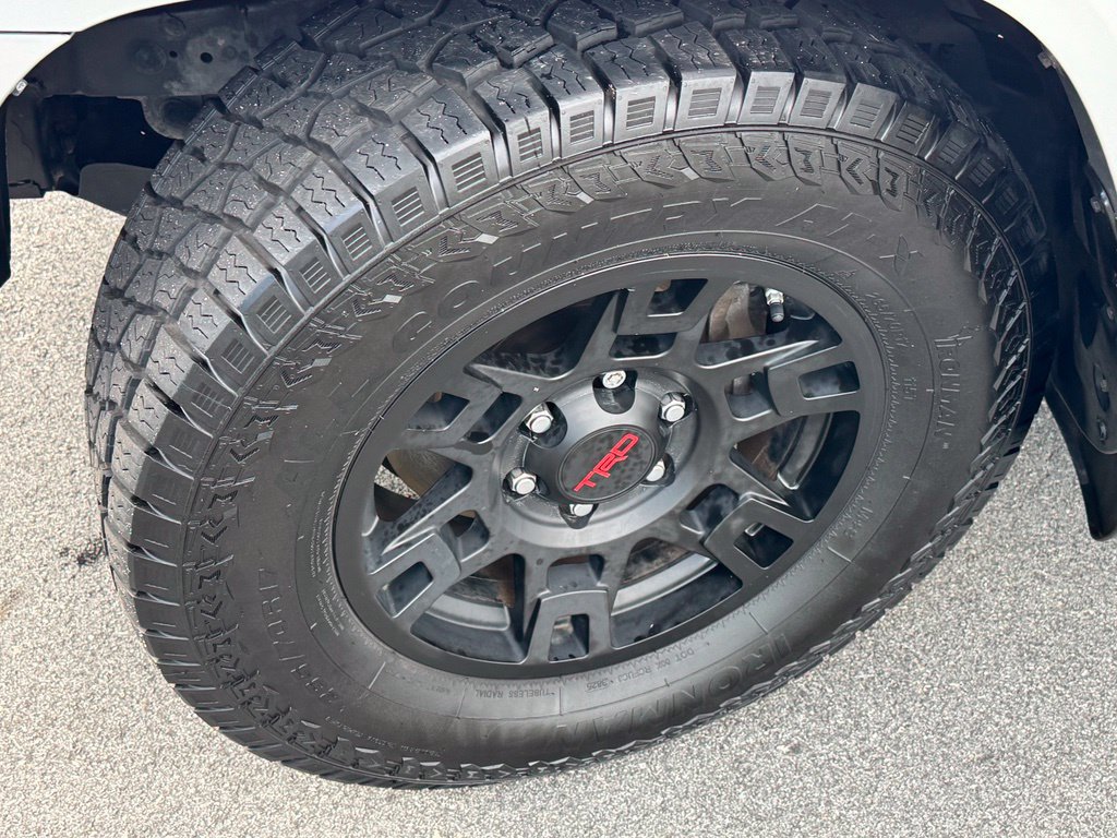Used 2019 Toyota 4Runner SR5 RWD image 37