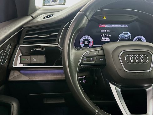 Used 2020 Audi Q8 Premium w/ Black Optic Package image 10
