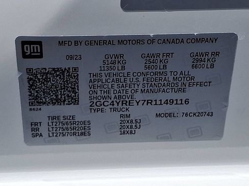 Used 2024 Chevrolet Silverado 2500 High Country w/ Technology Package AWD/4WD image 27