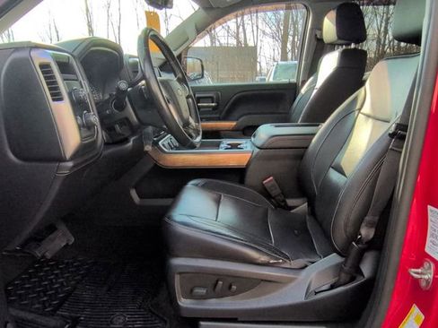 Used 2018 Chevrolet Silverado 1500 LTZ w/ Sport Package image 19