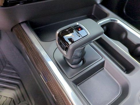 New 2025 Chevrolet Silverado 1500 RST w/ Texas Edition Plus AWD/4WD image 16