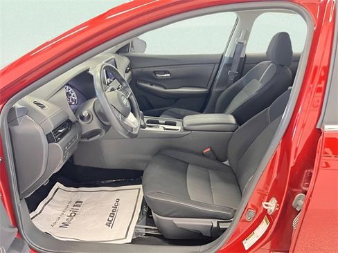 Used 2021 Nissan Sentra SV w/ Trunk Package image 13