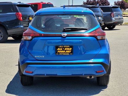 Used 2024 Nissan Kicks S FWD image 5