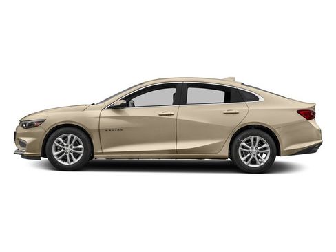 Used 2018 Chevrolet Malibu LT FWD image 2