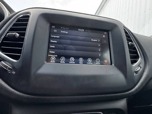 Used 2021 Jeep Compass Latitude w/ Convenience Group AWD/4WD image 34