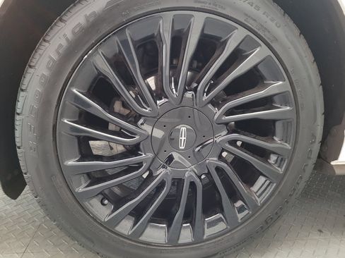 Used 2022 Lincoln Corsair Reserve w/ Equipment Group 201A FWD image 31