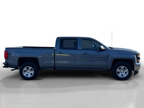 Used 2016 Chevrolet Silverado 1500 LT w/ LT Convenience Package image 6