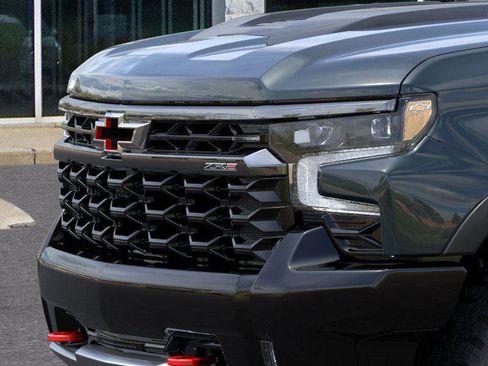 New 2026 Chevrolet Silverado 1500 ZR2 image 13
