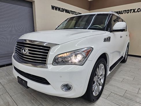Used 2012 INFINITI QX56 4WD w/ Theater Pkg image 2