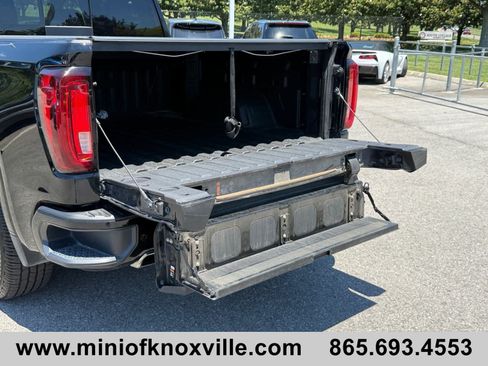 Used 2023 GMC Sierra 1500 Denali w/ Denali Reserve Package AWD/4WD image 13