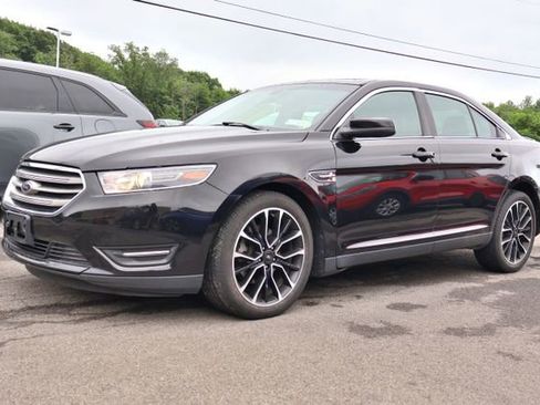 Used 2019 Ford Taurus SEL w/ Equipment Group 201A FWD image 3