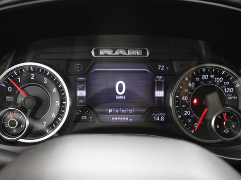 Used 2020 RAM 1500 Big Horn AWD/4WD image 18