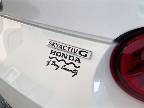 Used 2025 MAZDA MX-5 Miata RF Grand Touring RWD image 10