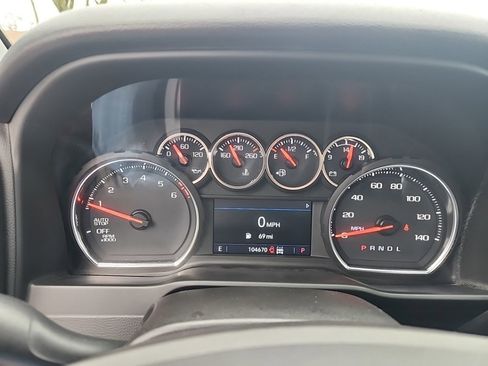 Used 2021 Chevrolet Silverado 1500 RST AWD/4WD image 25