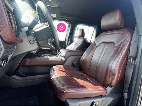 Used 2023 Ford Expedition Limited AWD/4WD image 14