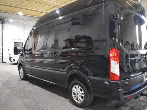 Used 2023 Ford Transit 250 148 High Roof RWD image 8