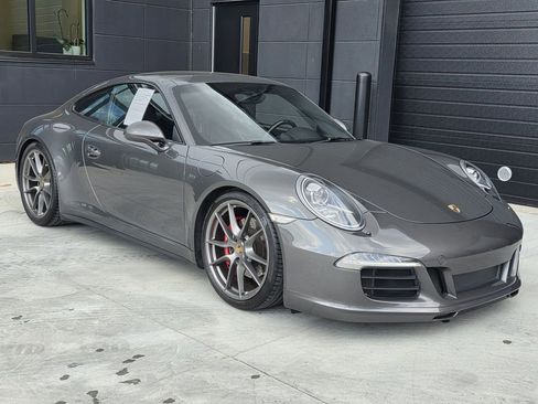 Used 2015 Porsche 911 Carrera 4S image 6