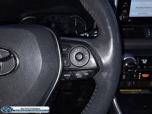 Used 2020 Toyota RAV4 Limited image 47