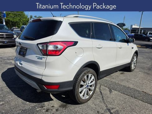 Used 2017 Ford Escape Titanium w/ Equipment Group 301A AWD/4WD image 3