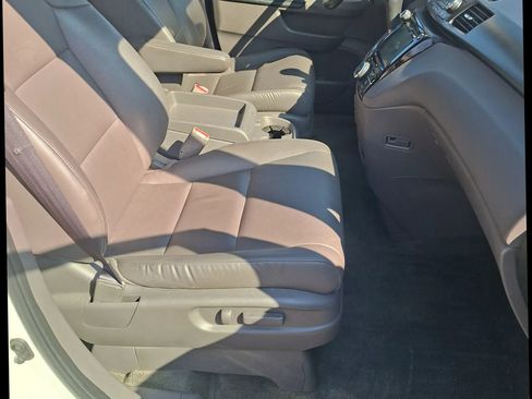 Used 2016 Honda Odyssey EX-L image 11