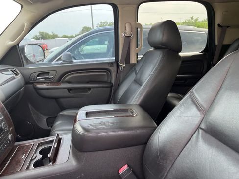Used 2012 GMC Yukon Denali AWD/4WD image 24