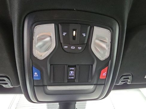 Used 2022 RAM 1500 Big Horn AWD/4WD image 25