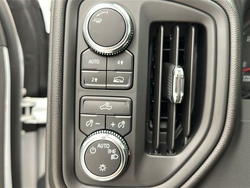 Used 2024 GMC Sierra 1500 Pro w/ Graphite Edition AWD/4WD image 23