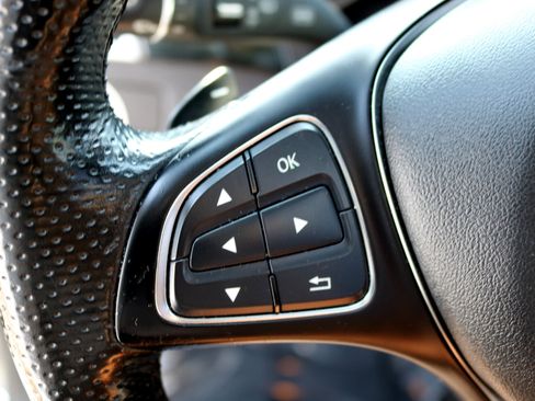 Used 2018 Mercedes-Benz GLE 43 AMG 4MATIC image 20