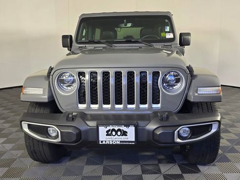 Used 2021 Jeep Wrangler Unlimited Sahara image 8