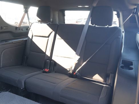 Used 2024 Chevrolet Suburban LS AWD/4WD image 17