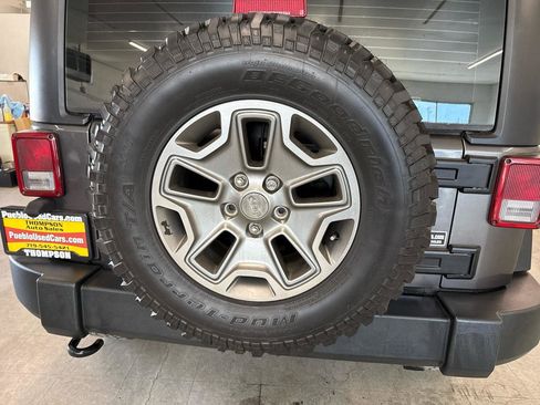 Used 2018 Jeep Wrangler Unlimited Sport w/ Connectivity Group image 51