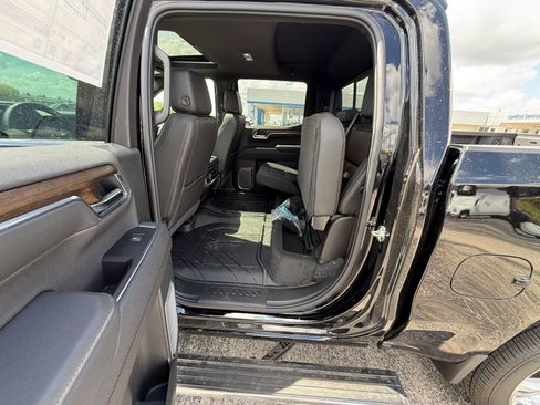 New 2026 Chevrolet Silverado 1500 High Country AWD/4WD image 21