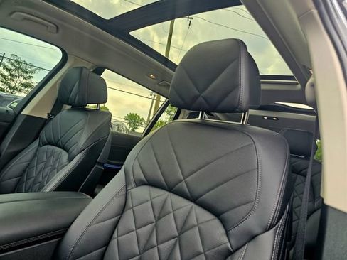 Used 2024 BMW X7 xDrive40i w/ Executive Package AWD/4WD image 19