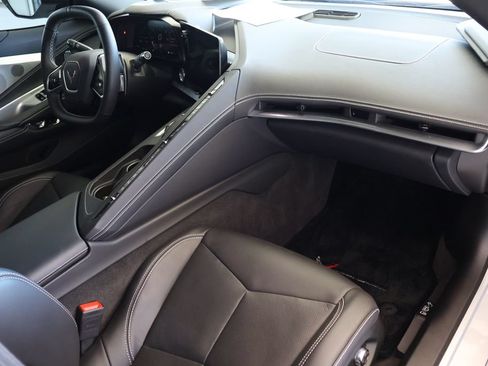 Used 2024 Chevrolet Corvette Stingray Preferred Conv w/ Battery Protection Package RWD image 48