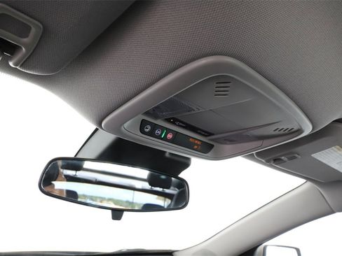 Used 2024 Chevrolet Malibu LT image 25