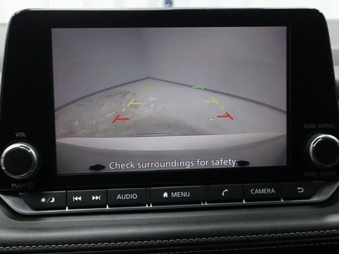 Certified 2024 Nissan Rogue S image 3