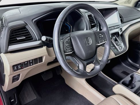 Certified 2024 Honda Odyssey EX-L image 9