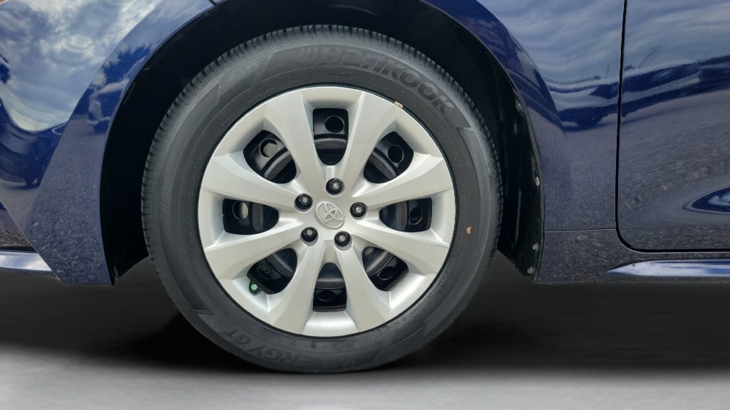 Certified 2023 Toyota Corolla LE FWD image 25
