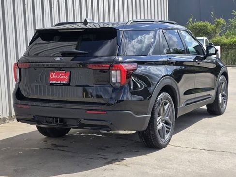 New 2026 Ford Explorer ST-Line w/ ST-Line Street Pack RWD image 6