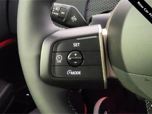 Used 2025 MINI Cooper Countryman S w/ Comfort Package Max image 21