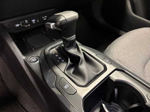 Used 2025 Kia K4 EX image 37