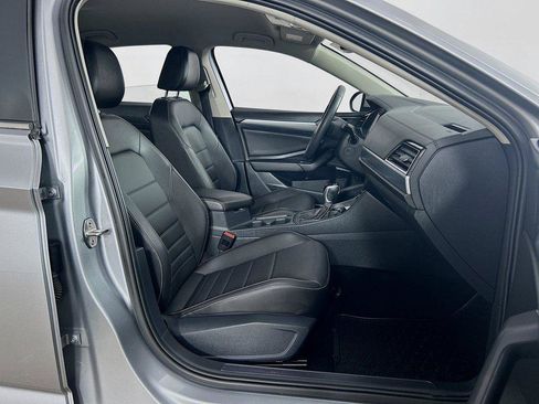 Used 2022 Volkswagen Jetta SE FWD image 26