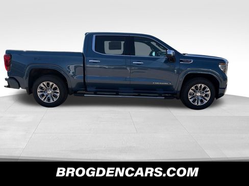 New 2026 GMC Sierra 1500 Denali w/ Technology Package AWD/4WD image 2